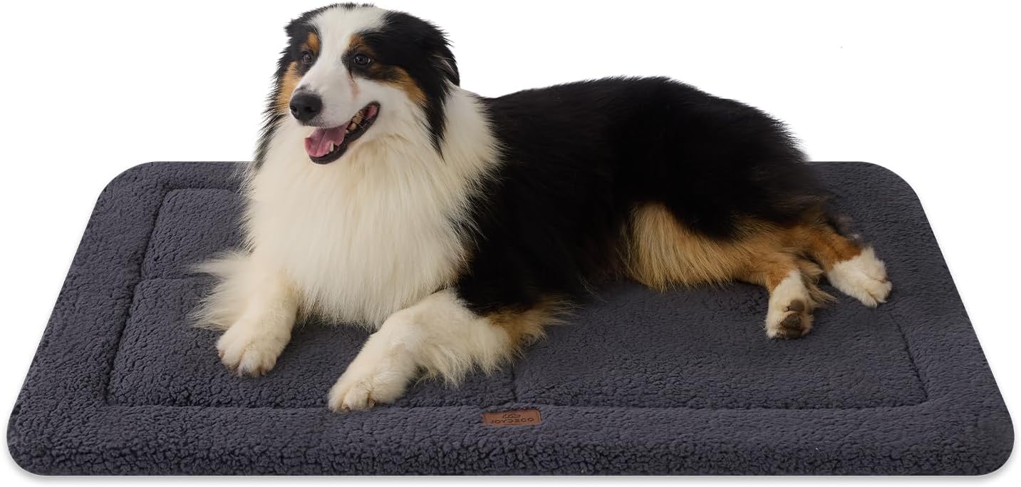 Joydeco Low Profile Dog Crate Mat Reversible Bed Pad, Washable Dog Pad Mat with Ultra Soft Fleece, Compact Design Kennel Beds Mats for Extra-Large Medium Small Pets, 41" x 28" Dark Gray