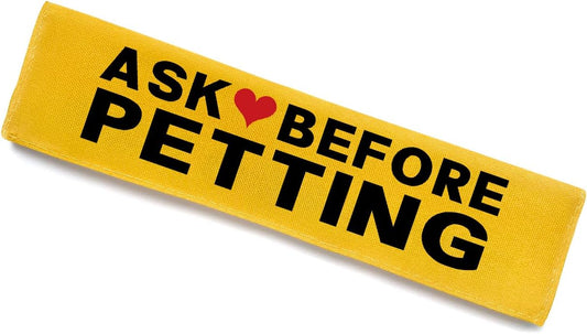 Ask Before Petting Dog Leash Sleeve, Funny Yellow Dog Leash Wrap Alert Hanging ID Patch Tag, Do Not Pet Velcro Patch Service Dog Leash Sleeve Pet Birthday Gifts for Dog Owners