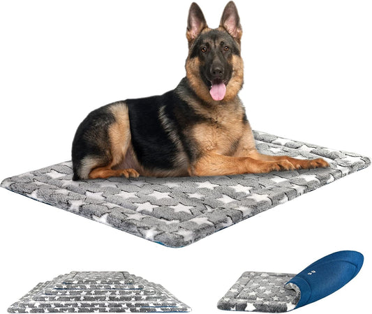 KROSER Fancy Crate Pad Bed Mat Reversible (Cool & Warm), Machine Washable, for Small to XXX-Large Dogs, Grey, Navy, Star Pattern